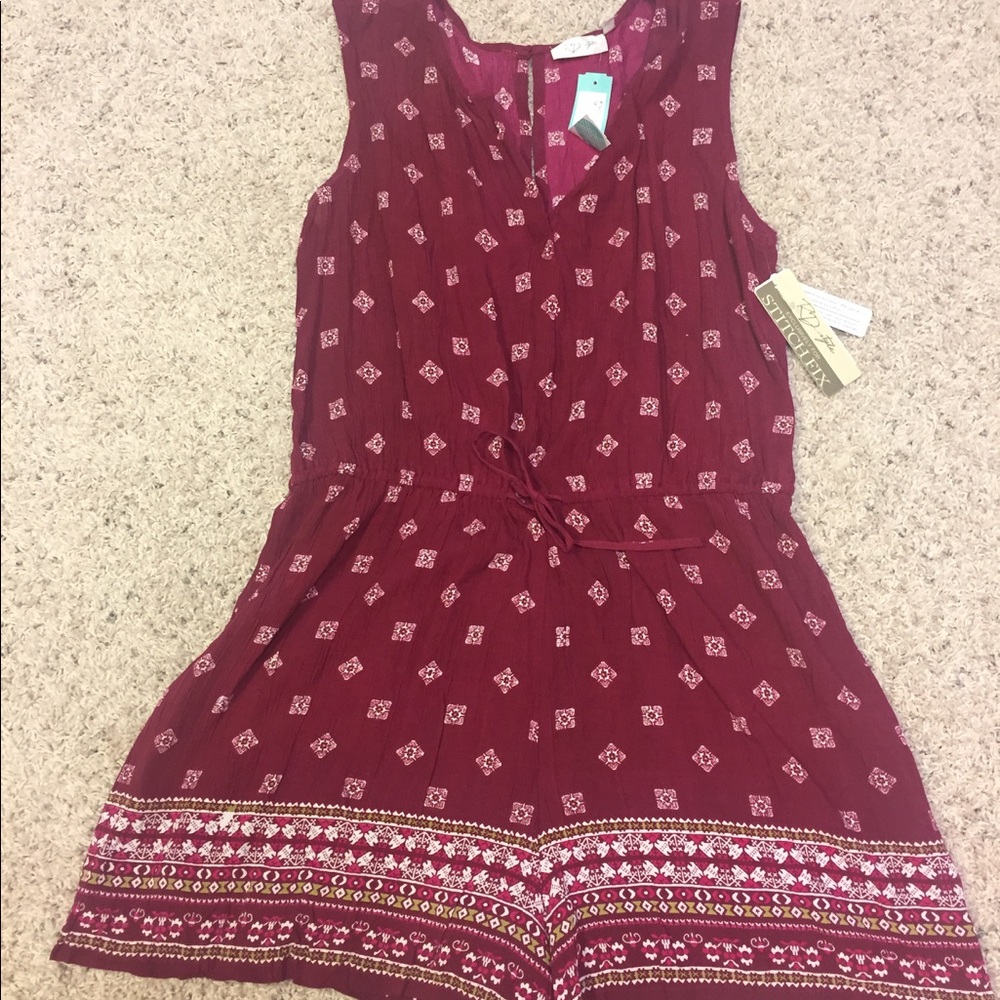 NWT: RD STYLE ROMPER